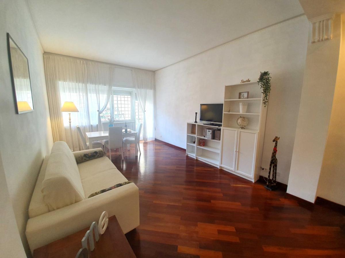 Appartamento Luminoso Villa Pamphili โรม ภายนอก รูปภาพ